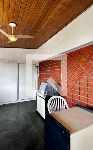 Apartamento à venda com 280m², 3 quartos e 3 vagasEscritório