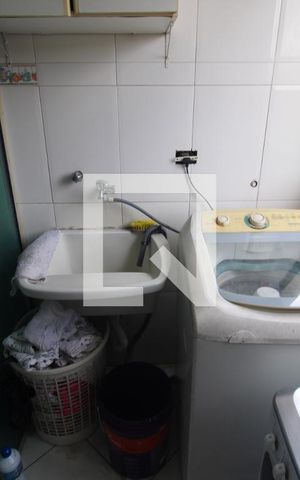 Apartamento à venda com 60m², 2 quartos e 1 vagaÁrea de Serviço