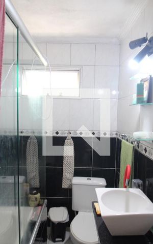 Apartamento à venda com 60m², 2 quartos e 1 vagaBanheiro 1