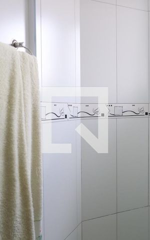Casa de condomínio à venda com 101m², 2 quartos e 2 vagasBanheiro 1 - suíte 1