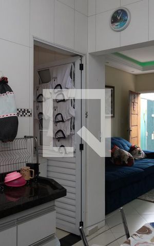 Casa de condomínio à venda com 101m², 2 quartos e 2 vagasCozinha