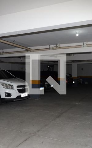 Casa de condomínio à venda com 101m², 2 quartos e 2 vagasÁrea comum - Estacionamento