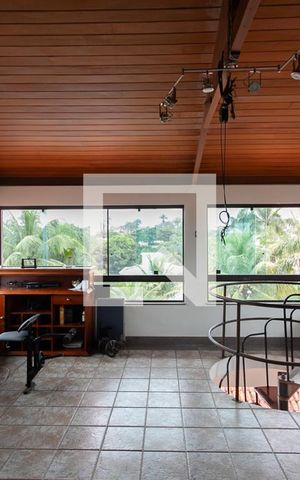 Casa à venda com 450m², 4 quartos e 4 vagas Casa à venda com 450m², 4 quartos e 4 vagasQuarto 3