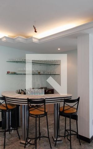 Casa à venda com 450m², 4 quartos e 4 vagas Casa à venda com 450m², 4 quartos e 4 vagasSala 3