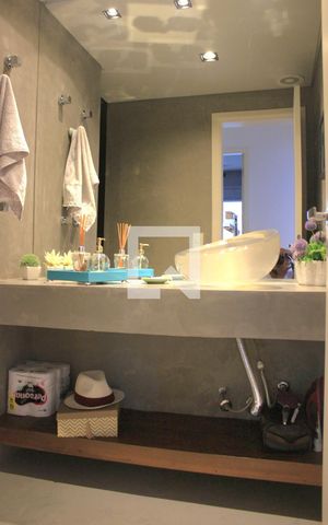 Apartamento à venda com 68m², 2 quartos e 1 vagaBanheiro