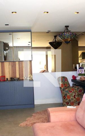 Apartamento à venda com 68m², 2 quartos e 1 vagaSala