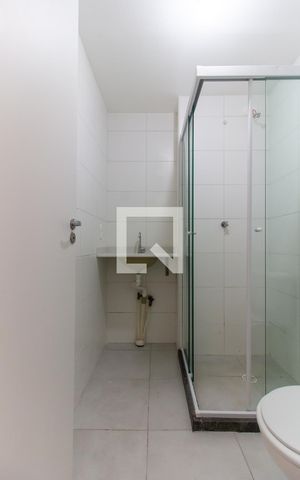 Apartamento para alugar com 42m², 2 quartos e sem vagaBanheiro