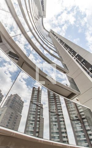 Apartamento à venda com 67m², 1 quarto e 1 vaga Apartamento à venda com 67m², 1 quarto e 1 vagaFachada