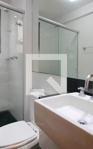 Apartamento à venda com 95m², 2 quartos e 2 vagasBanheiro da Suíte 1
