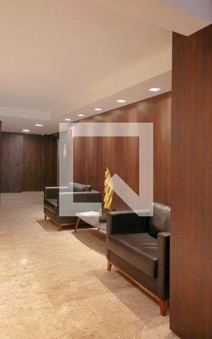 Apartamento à venda com 95m², 2 quartos e 2 vagasÁrea comum - Hall social