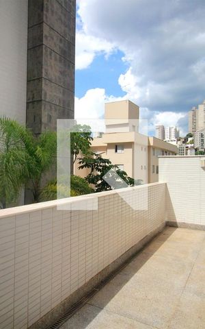 Apartamento à venda com 95m², 2 quartos e 2 vagasVaranda da Sala