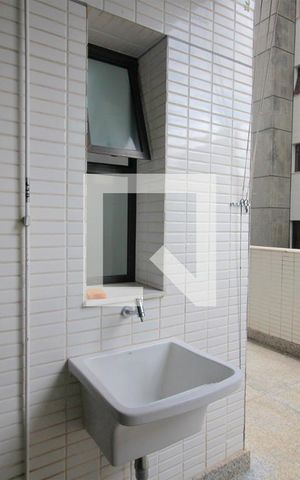 Apartamento à venda com 95m², 2 quartos e 2 vagasÁrea de Serviço