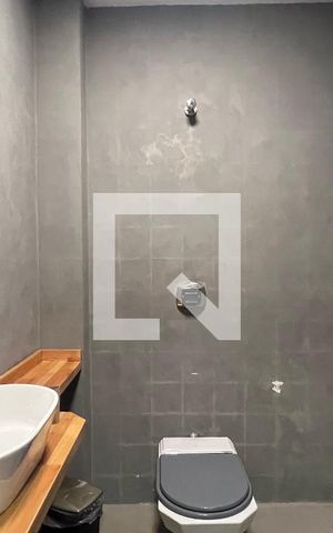 Casa à venda com 520m², 5 quartos e 6 vagas Casa à venda com 520m², 5 quartos e 6 vagasLavabo