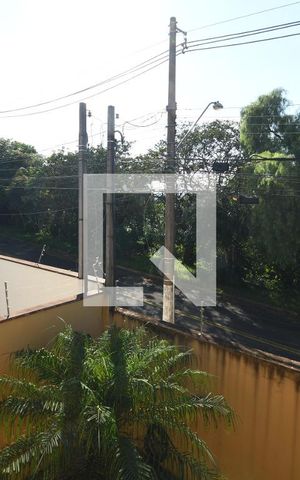 Casa à venda com 300m², 3 quartos e 3 vagasSala Sacada Vista