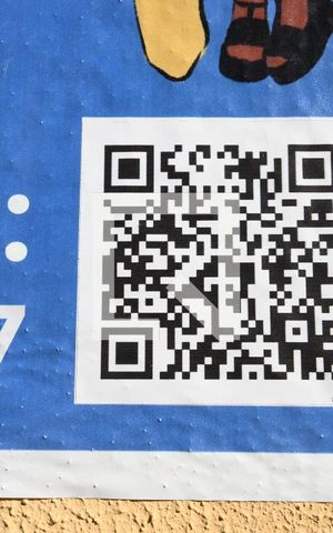 Casa à venda com 300m², 3 quartos e 3 vagasPlaca QR code