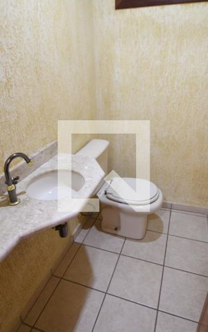 Casa à venda com 300m², 3 quartos e 3 vagasLavabo
