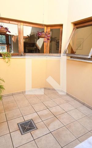 Casa à venda com 300m², 3 quartos e 3 vagasQuarto 1 - Vista