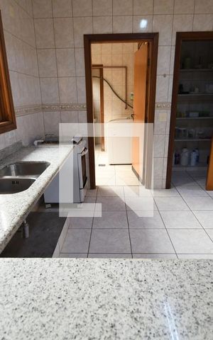 Casa à venda com 300m², 3 quartos e 3 vagasCozinha