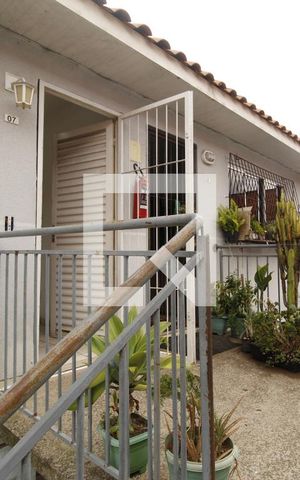 Apartamento para alugar com 42m², 2 quartos e 1 vagaFachada