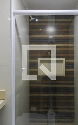 Apartamento à venda com 70m², 2 quartos e 1 vaga Apartamento à venda com 70m², 2 quartos e 1 vagaBanheiro do Quarto 1