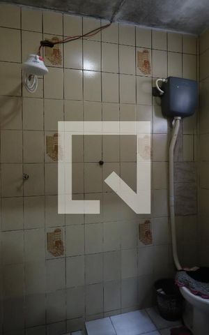Casa para alugar com 35m², 1 quarto e sem vagaBanheiro