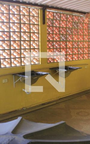 Casa para alugar com 26m², 1 quarto e sem vagaÁrea de serviço 