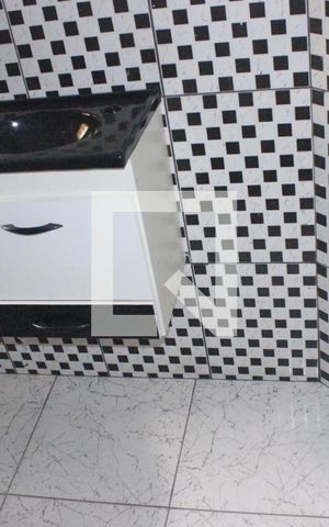 Casa para alugar com 26m², 1 quarto e sem vagaBanheiro