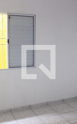 Casa para alugar com 26m², 1 quarto e sem vagaQuarto
