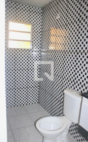 Casa para alugar com 26m², 1 quarto e sem vagaBanheiro