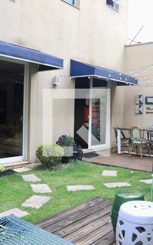Casa para alugar com 450m², 3 quartos e 2 vagas Casa para alugar com 450m², 3 quartos e 2 vagasÁrea externa