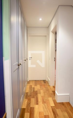 Casa para alugar com 450m², 3 quartos e 2 vagas Casa para alugar com 450m², 3 quartos e 2 vagasCorredor