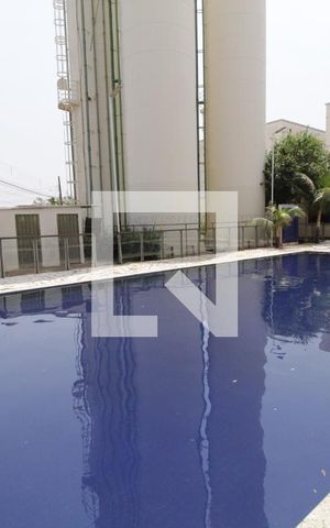 Apartamento para alugar com 45m², 2 quartos e 1 vagaÁrea comum - Piscina