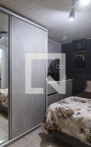 Casa à venda com 170m², 3 quartos e 2 vagasQuarto/casa 2