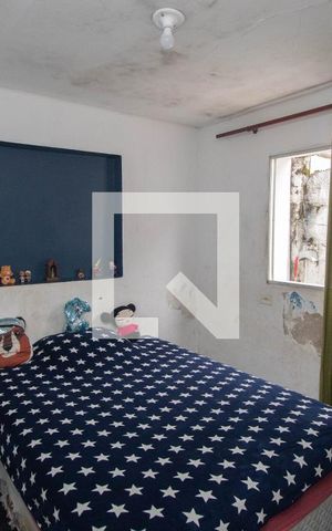 Casa à venda com 180m², 4 quartos e 2 vagas Casa à venda com 180m², 4 quartos e 2 vagasQuarto 1