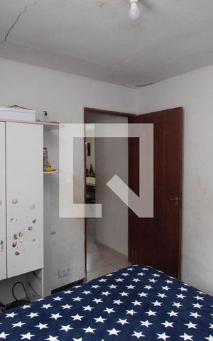 Casa à venda com 180m², 4 quartos e 2 vagas Casa à venda com 180m², 4 quartos e 2 vagasQuarto 1