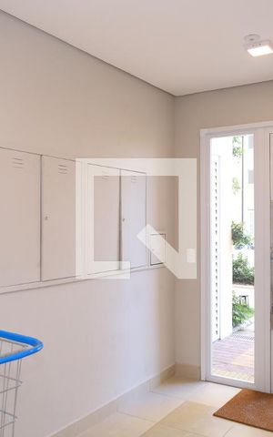 Apartamento para alugar com 33m², 2 quartos e sem vagaÁrea comum - Saguão do prédio