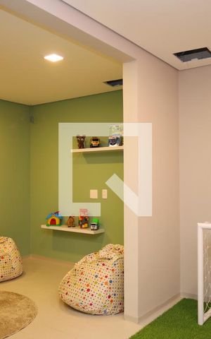Apartamento para alugar com 33m², 2 quartos e sem vagaÁrea comum - Brinquedoteca