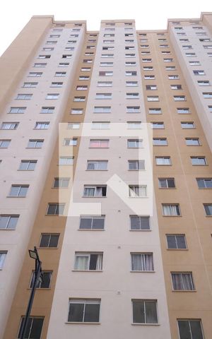 Apartamento para alugar com 33m², 2 quartos e sem vagaÁrea comum - Prédio
