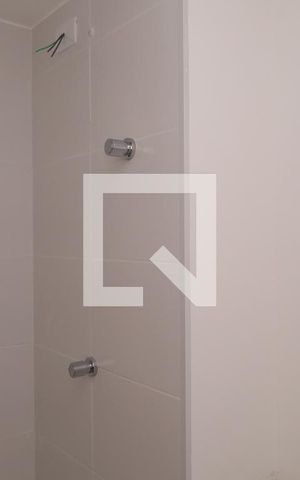 Apartamento para alugar com 33m², 2 quartos e sem vagaBanheiro