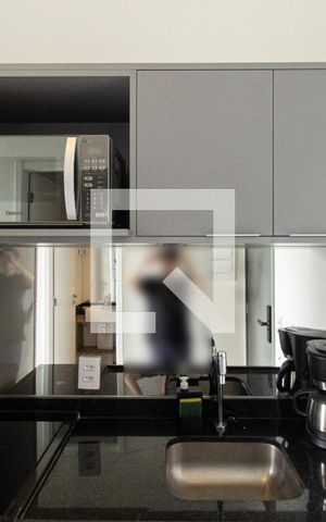 Studio para alugar com 21m², 0 quarto e sem vaga Studio para alugar com 21m², 0 quarto e sem vagaCozinha