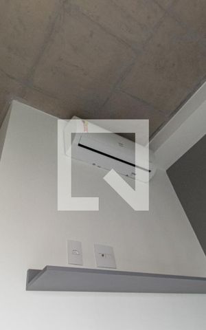 Studio para alugar com 21m², 0 quarto e sem vaga Studio para alugar com 21m², 0 quarto e sem vagaAr condicionado
