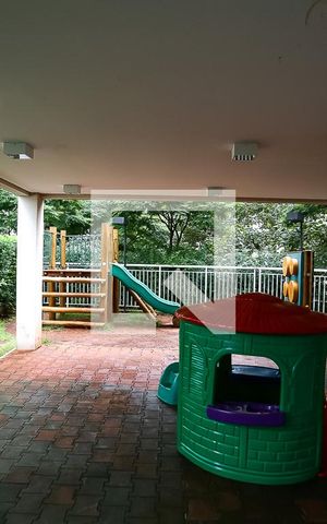 Apartamento à venda com 65m², 2 quartos e 1 vaga Apartamento à venda com 65m², 2 quartos e 1 vagaÁrea comum - Playground