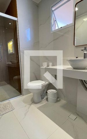 Apartamento à venda com 190m², 3 quartos e 3 vagas Apartamento à venda com 190m², 3 quartos e 3 vagasBanheiro da Suíte 3