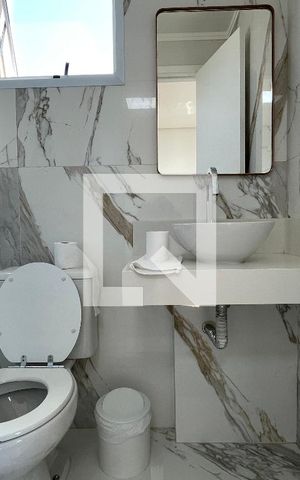 Apartamento à venda com 190m², 3 quartos e 3 vagas Apartamento à venda com 190m², 3 quartos e 3 vagasBanheiro da Suíte 2