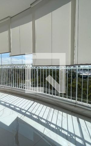 Apartamento à venda com 190m², 3 quartos e 3 vagas Apartamento à venda com 190m², 3 quartos e 3 vagasVaranda da Sala