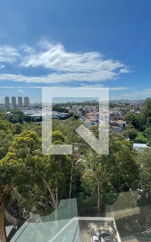 Apartamento à venda com 190m², 3 quartos e 3 vagas Apartamento à venda com 190m², 3 quartos e 3 vagasVista