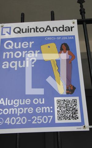 Casa à venda com 240m², 2 quartos e 2 vagasPlaca
