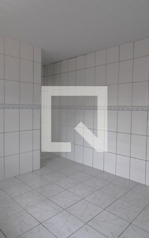 Casa à venda com 240m², 2 quartos e 2 vagasCozinha