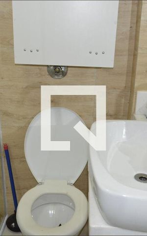 Casa à venda com 110m², 3 quartos e sem vaga Casa à venda com 110m², 3 quartos e sem vagaBanheiro do quarto 1