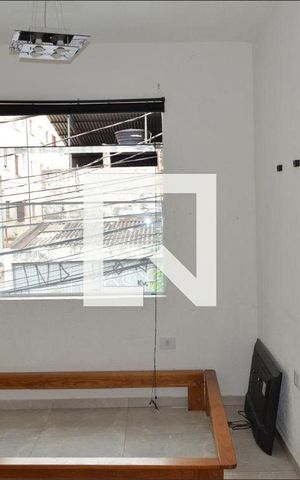 Casa à venda com 110m², 3 quartos e sem vaga Casa à venda com 110m², 3 quartos e sem vagaQuarto 1